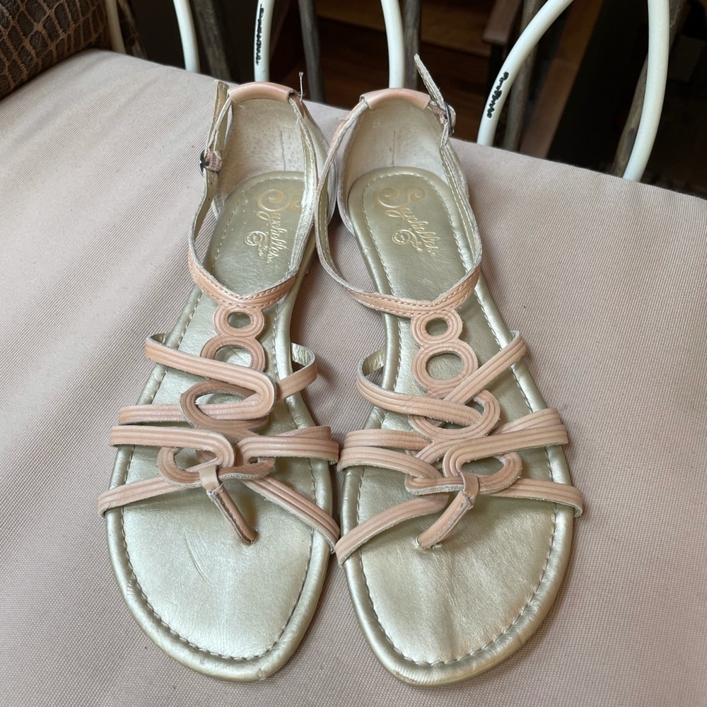 Seychelles Strappy Circle Detail Sandals Gold 8
